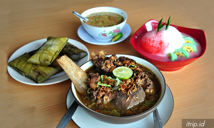 kuliner khas Makassar